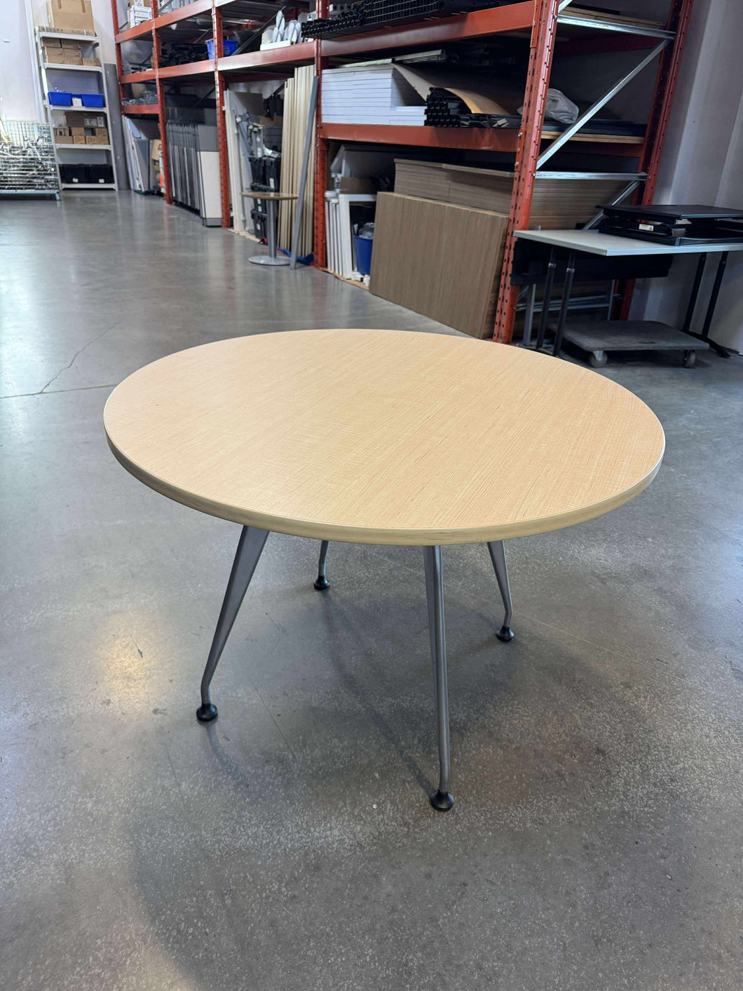 Used Teknion 42