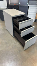 Load image into Gallery viewer, Used 3 Drawer Pedestal w/ Key
