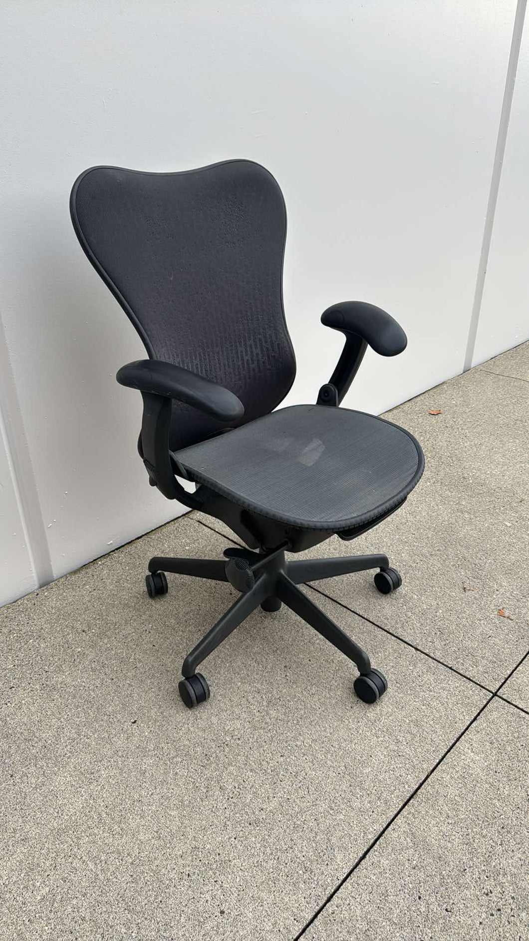 Used Herman Miller Loaded Mirra Chair w/ Butterfly Back