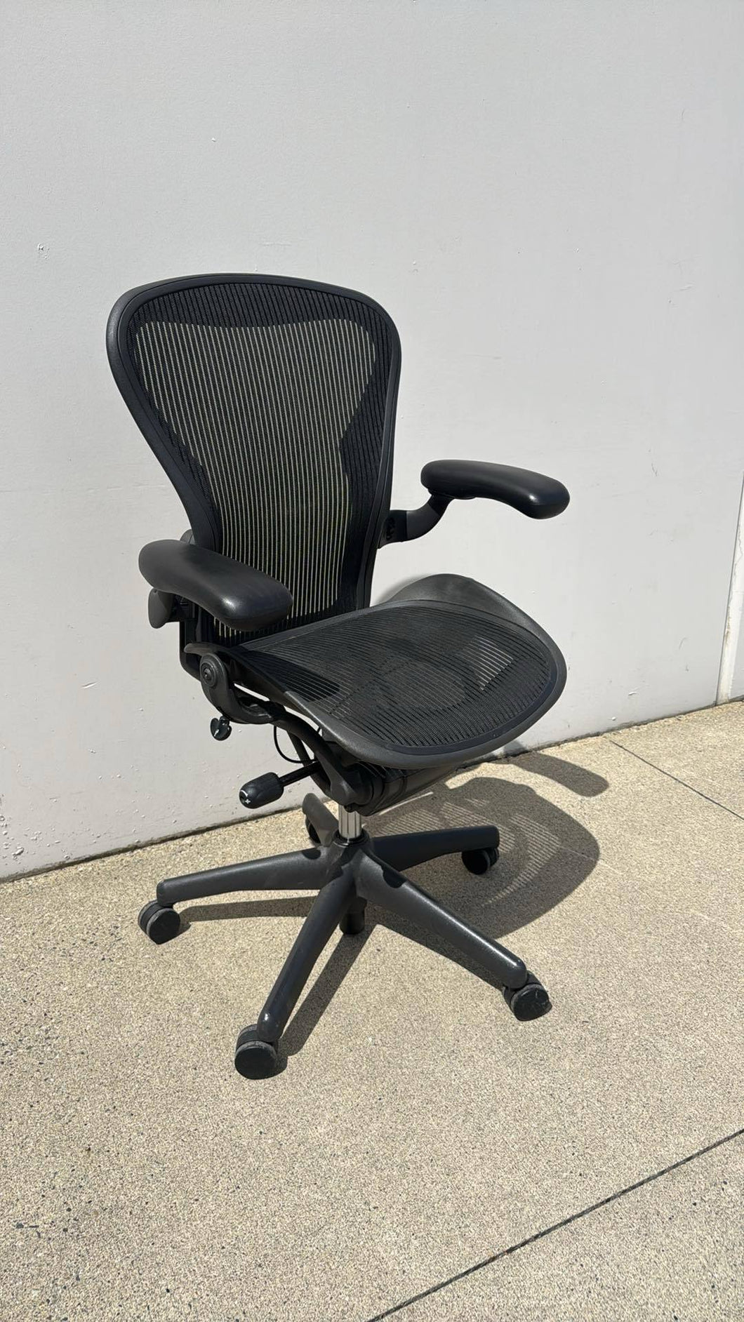 Used Herman Miller Aeron Classic Size B Chair