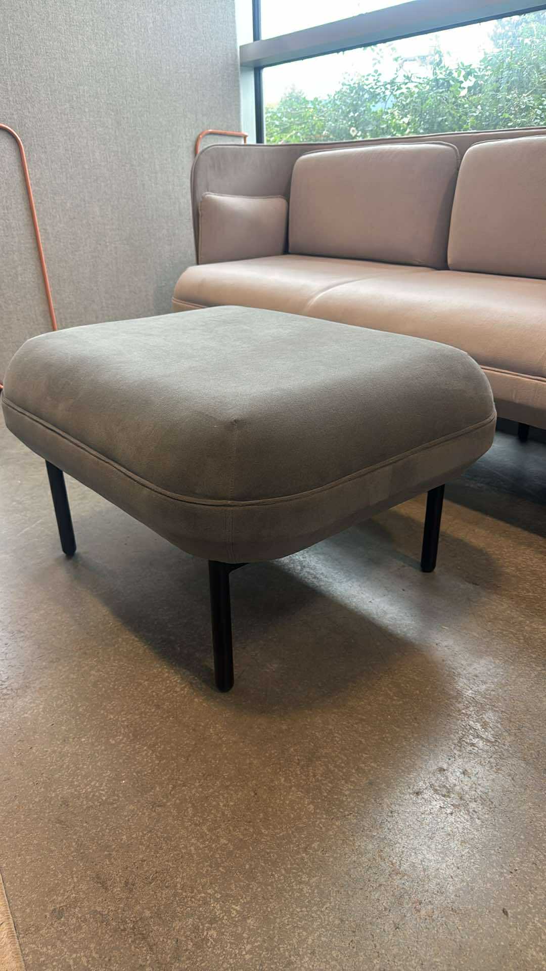 Allermuir Mayze Square Ottoman