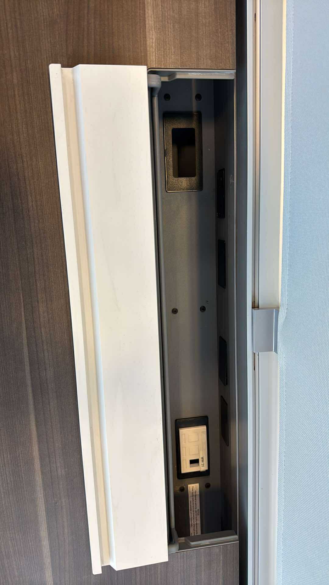 Steelcase FrameOne Workstations (Powered) - 4 Pod