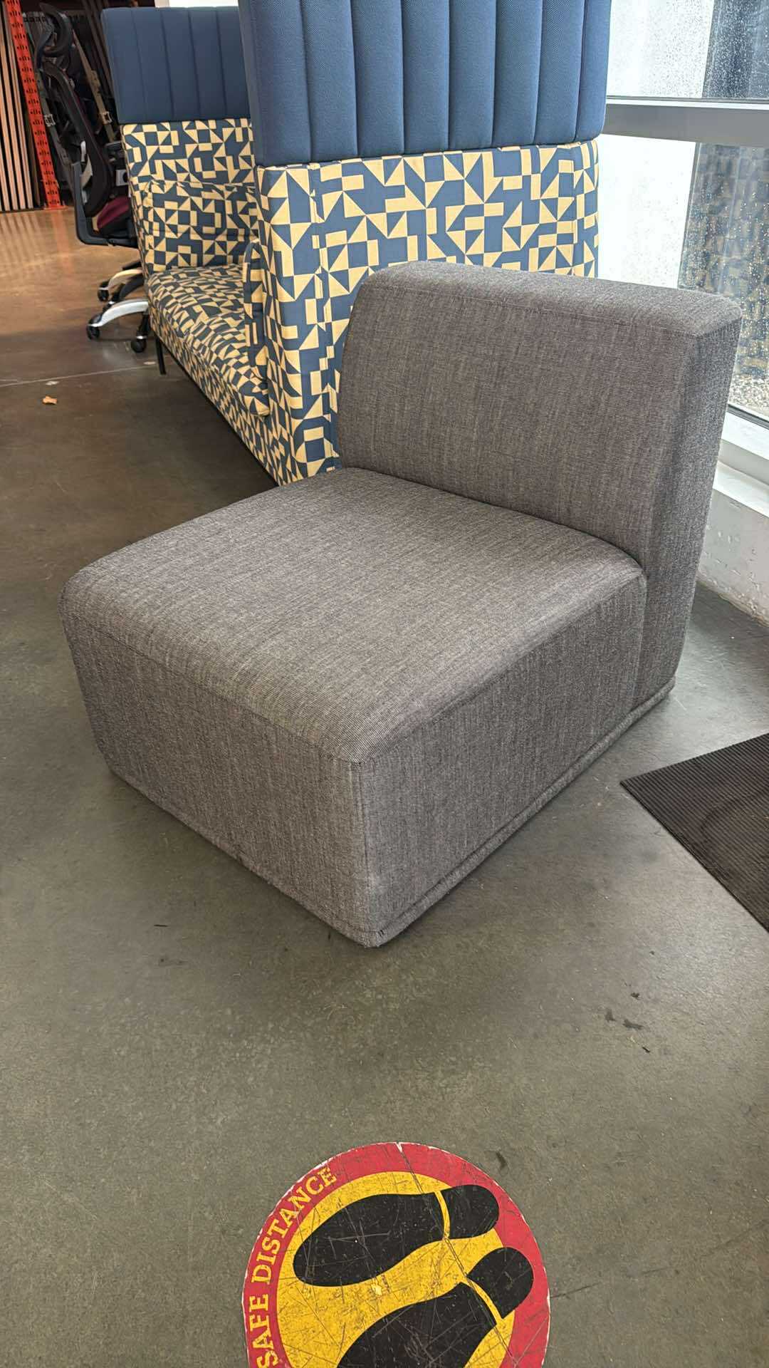 Allermuir Mayze Modular Single Seat Lounge Chair