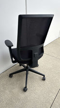 Load image into Gallery viewer, Used High Back Boss Design Task Chair

