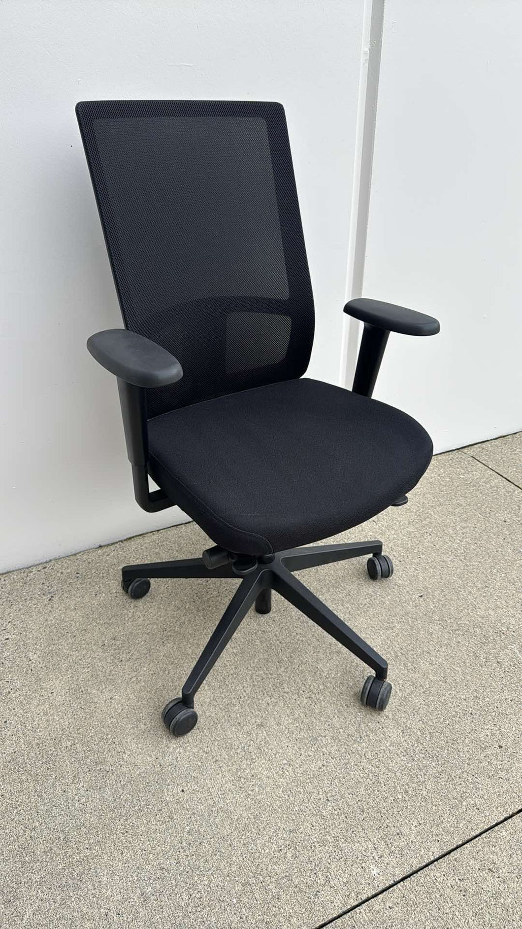 Used High Back Boss Design Task Chair