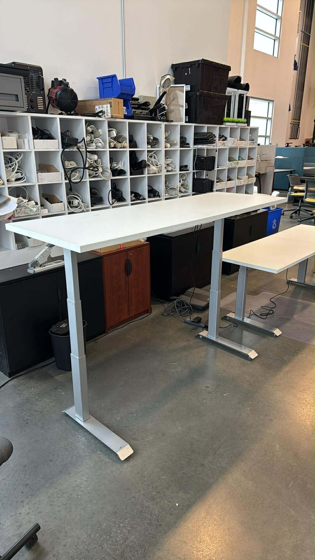 Steelcase "Workrite EX" Dual Motor Electronic Sit-Stand Desk (White/Silver) - 72" x 24"