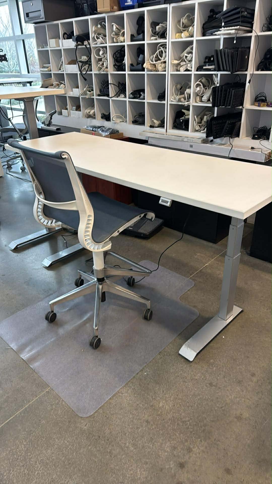 Steelcase "Workrite EX" Dual Motor Electronic Sit-Stand Desk (White/Silver) - 72" x 24"