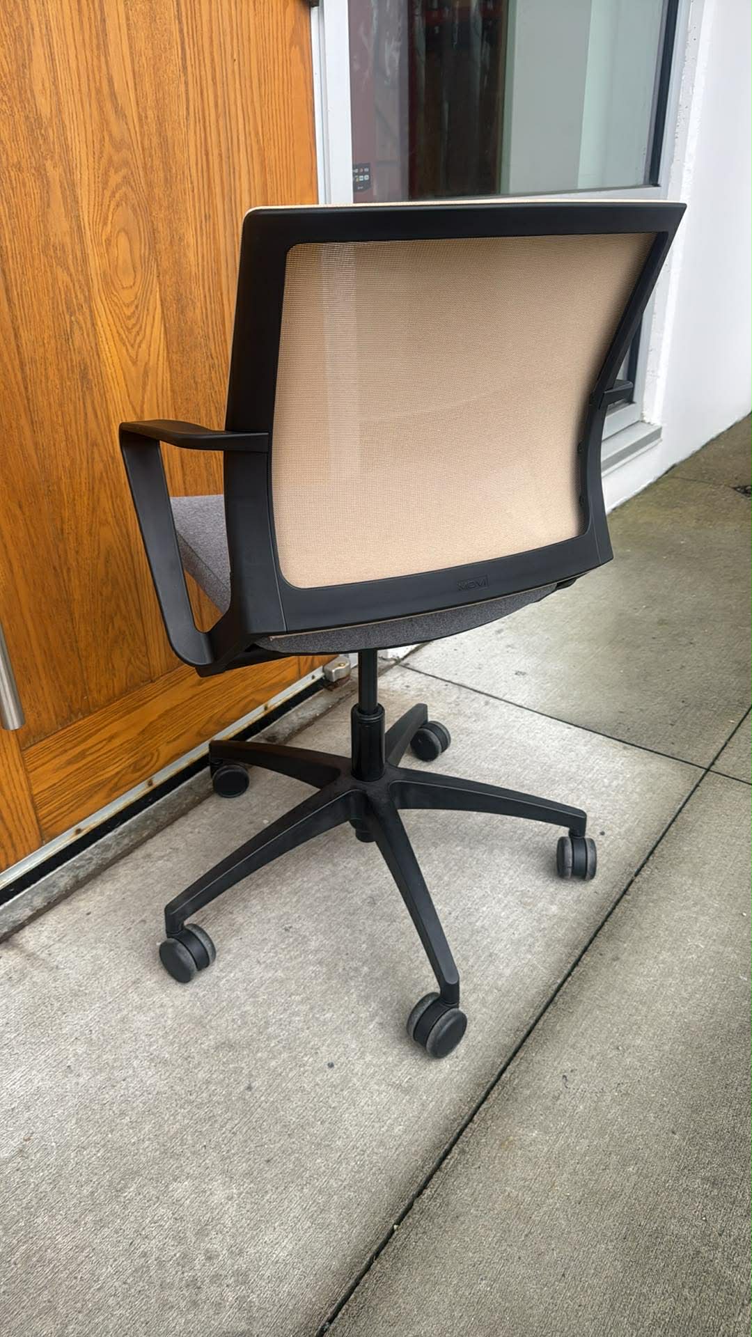 Sit-On-It Movi Task Chair