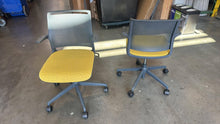 Load image into Gallery viewer, LIKE NEW Allermuir &quot;Ad-Lib&quot; Office Chairs
