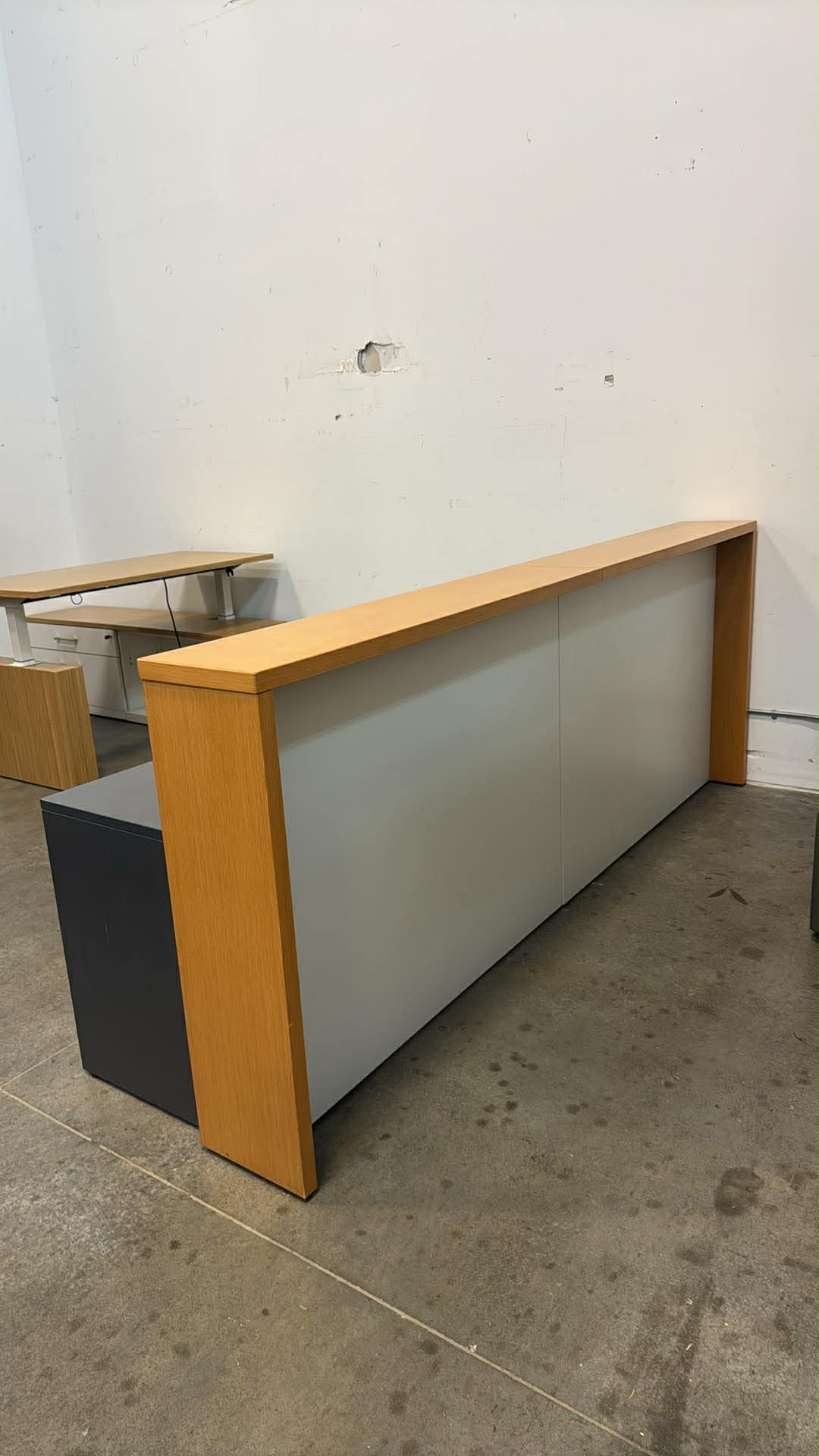 Teknion District Modern Reception Desk