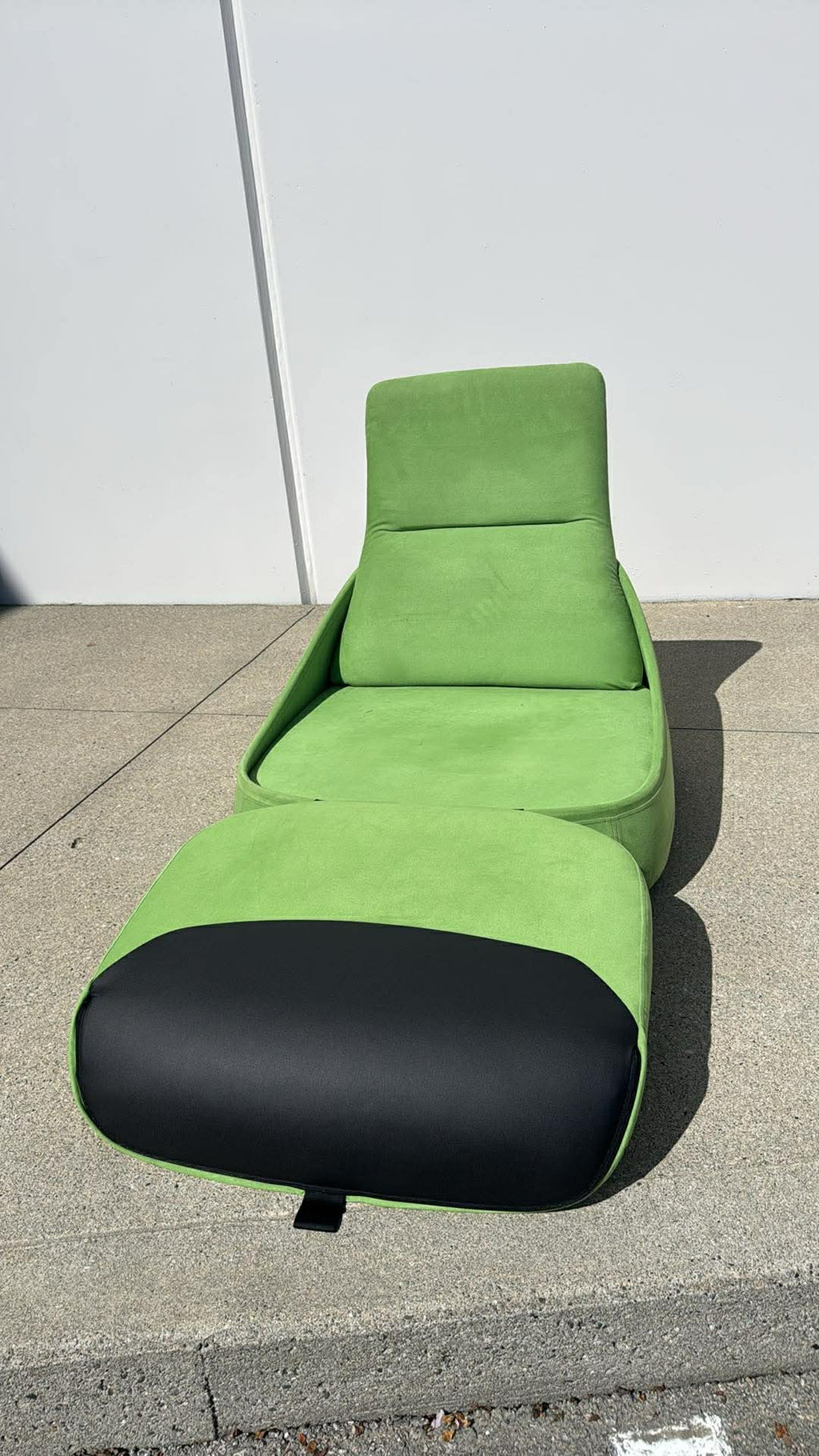 Steelcase Hosu Convertible Lounge Chair