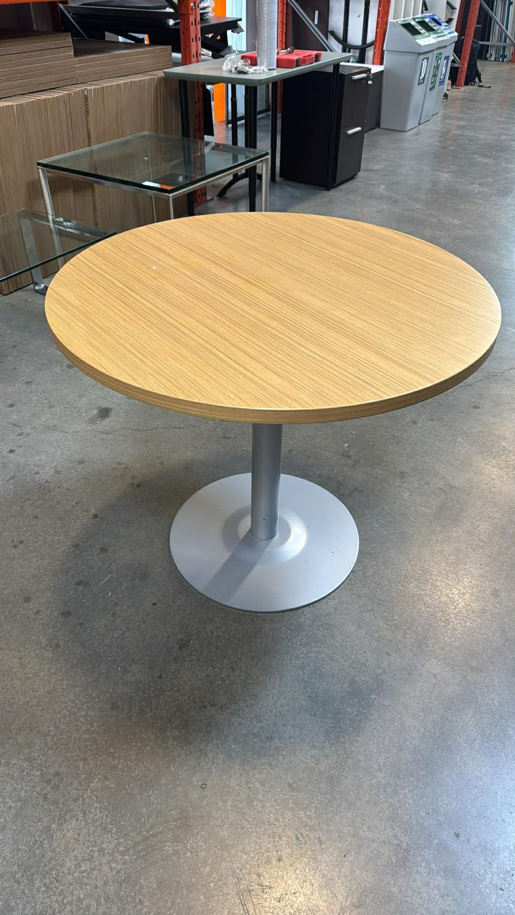 Haworth Round Table - 36"