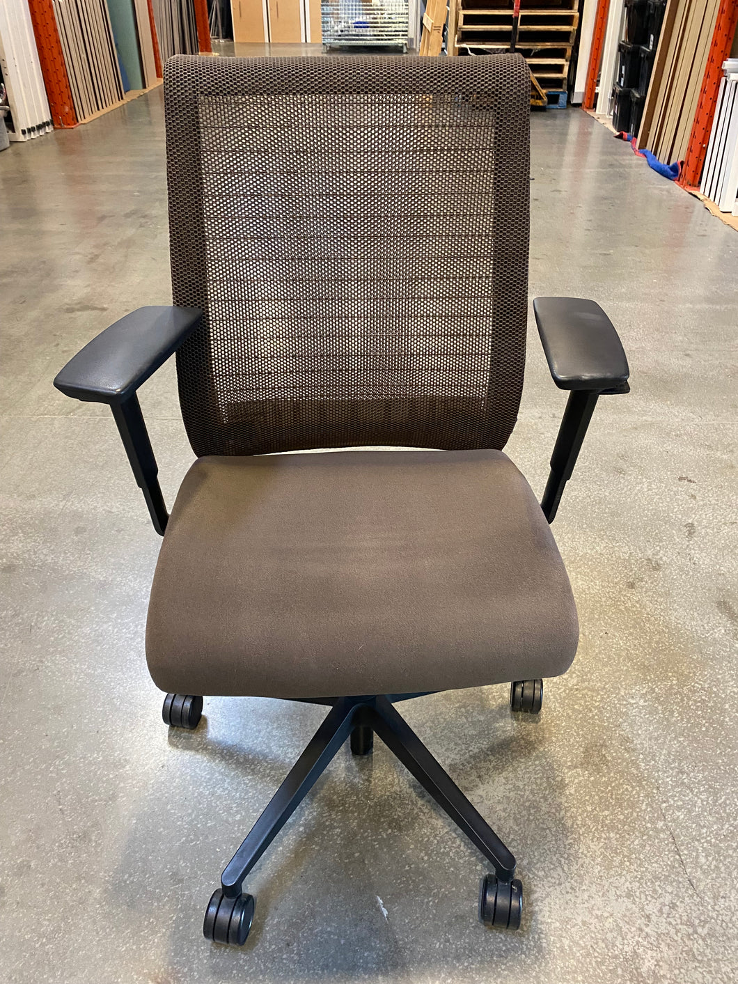 Used Steelcase Think V1 Office Chair
