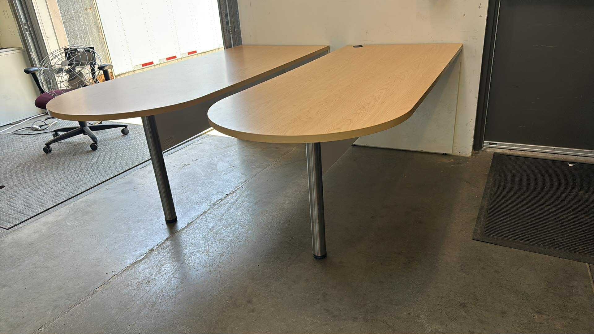 Bullet Top Desk - 72" x 30"