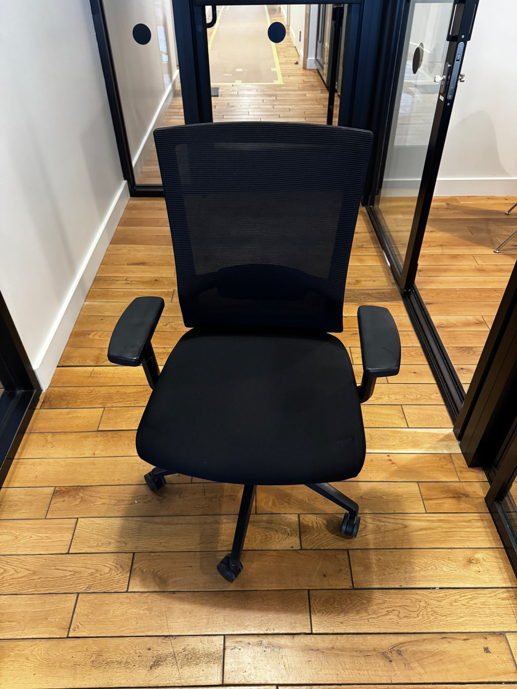 Mesh Ergonomic Task Chair w/ Lumbar