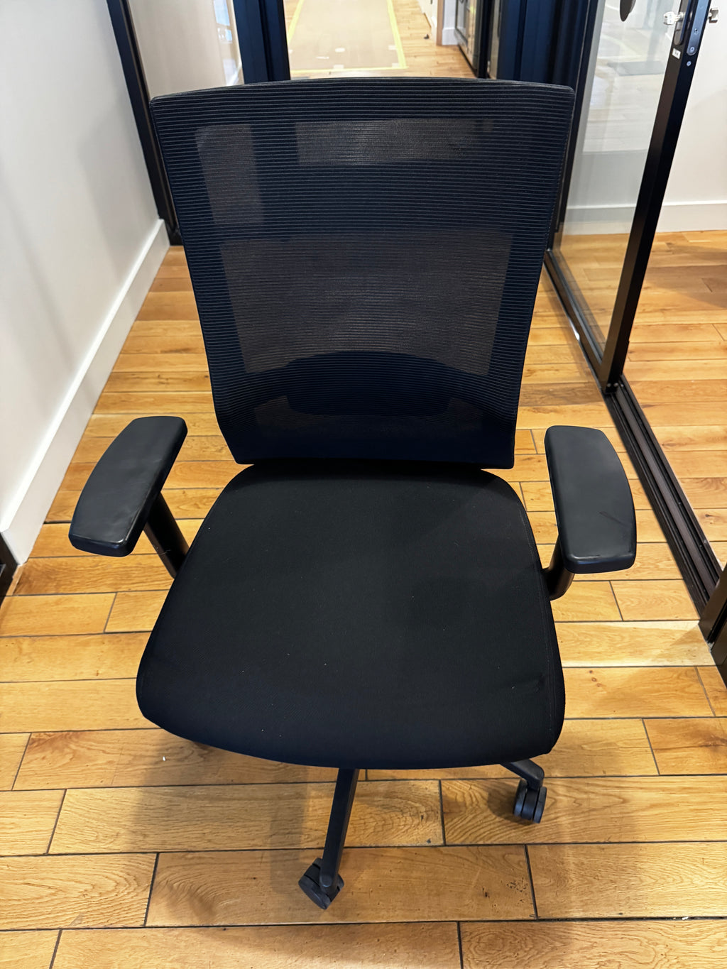 Mesh Ergonomic Task Chair w/ Lumbar