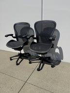 Herman Miller Aeron Chair – Size C (Large) NEW ARMPADS