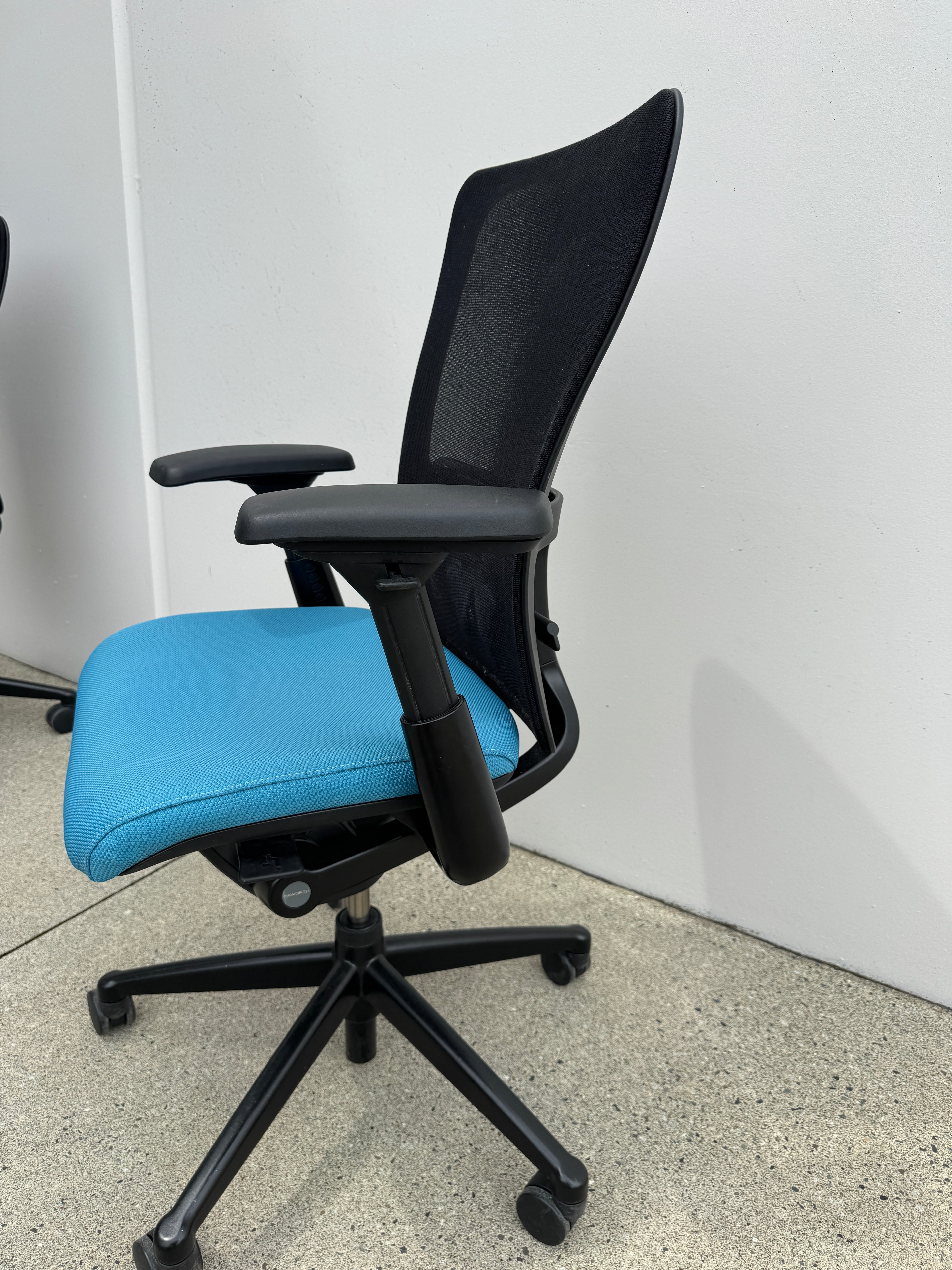 Haworth Zody Armless Ergonomic Task Chair