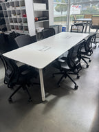 Steelcase Flex Powered Conference Table | USB-C, USB & Power
