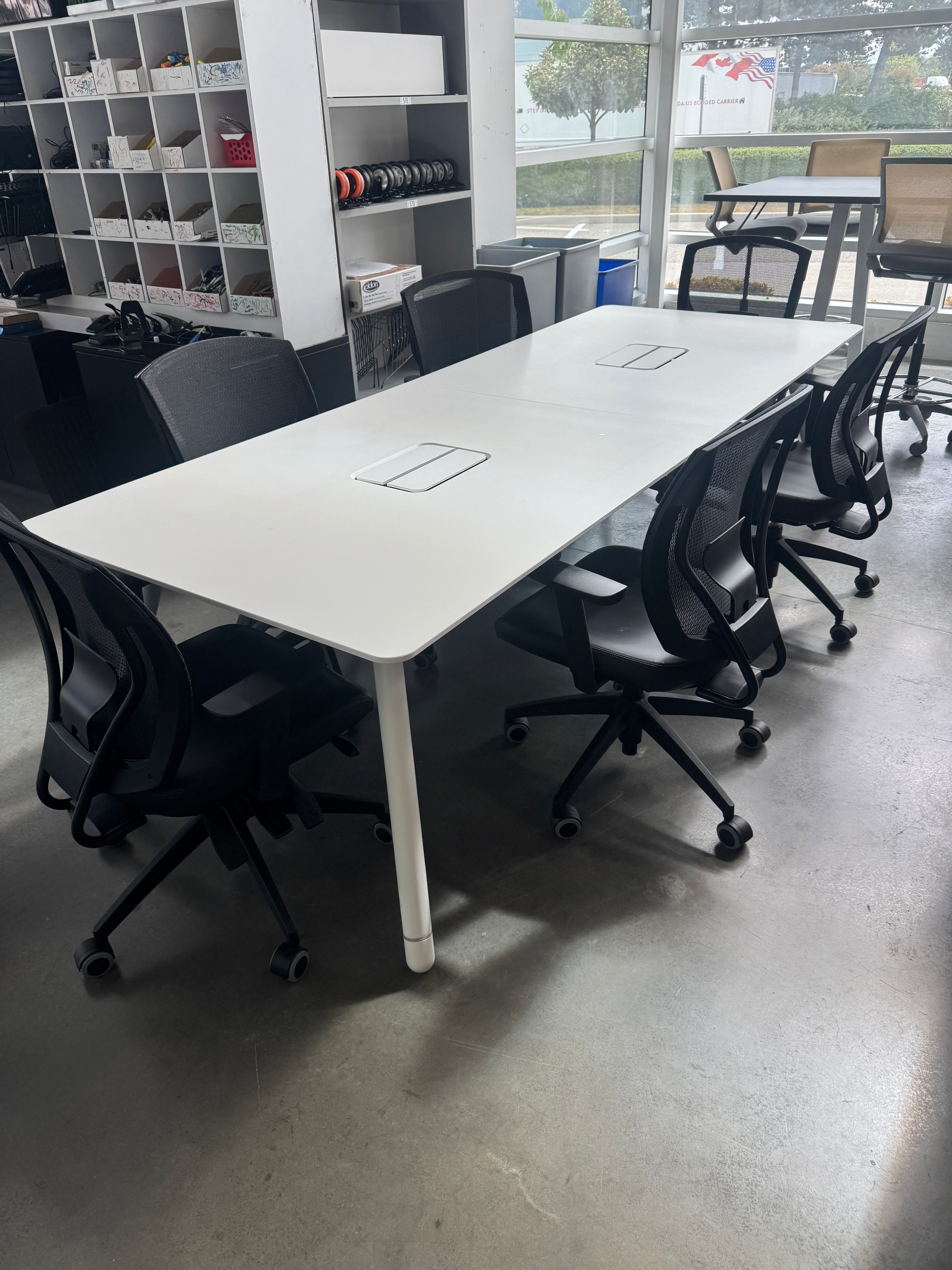 Steelcase Flex Powered Conference Table | USB-C, USB & Power