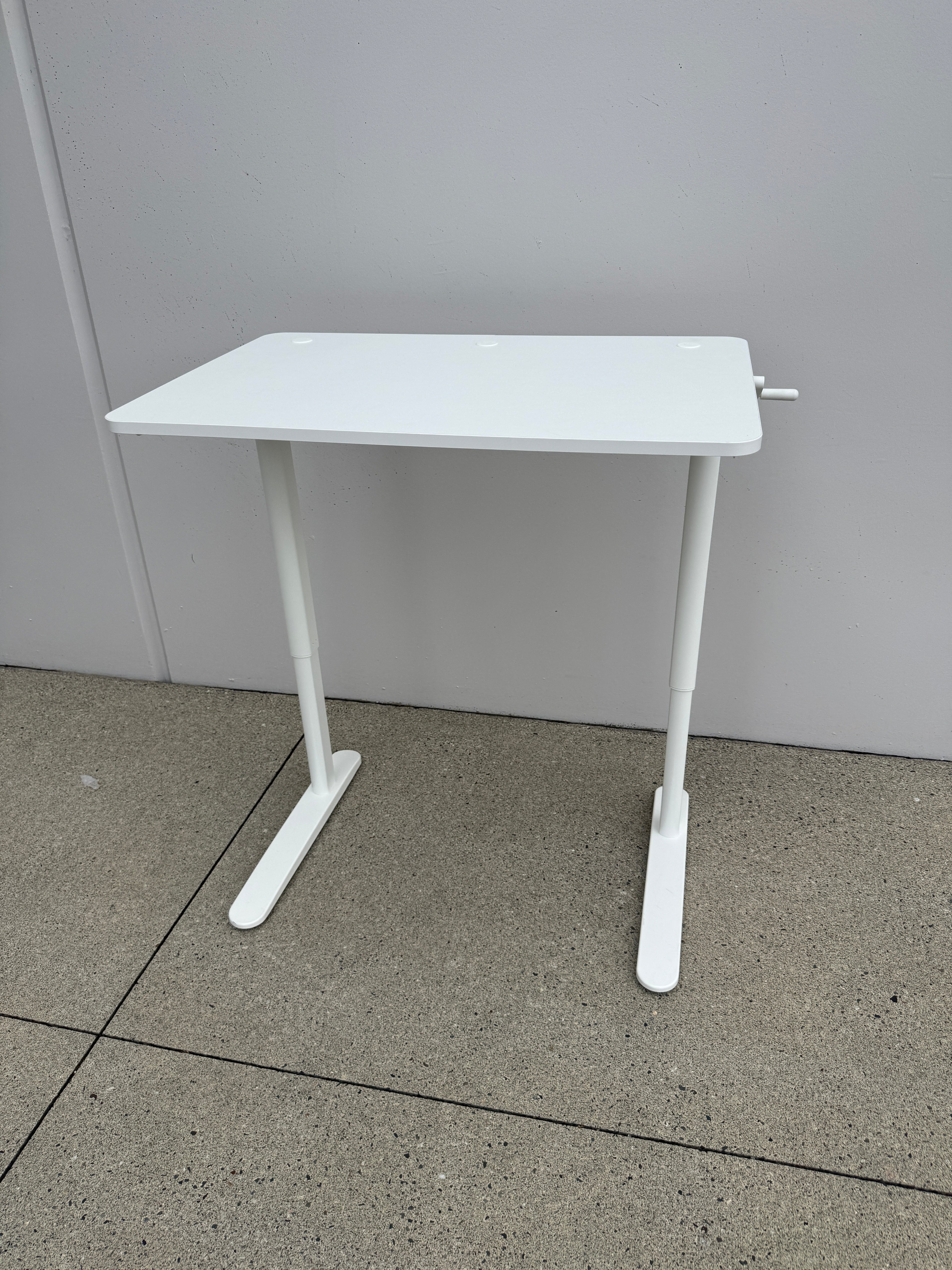 IKEA RELATERA Manual Height Adjustable Desk – White