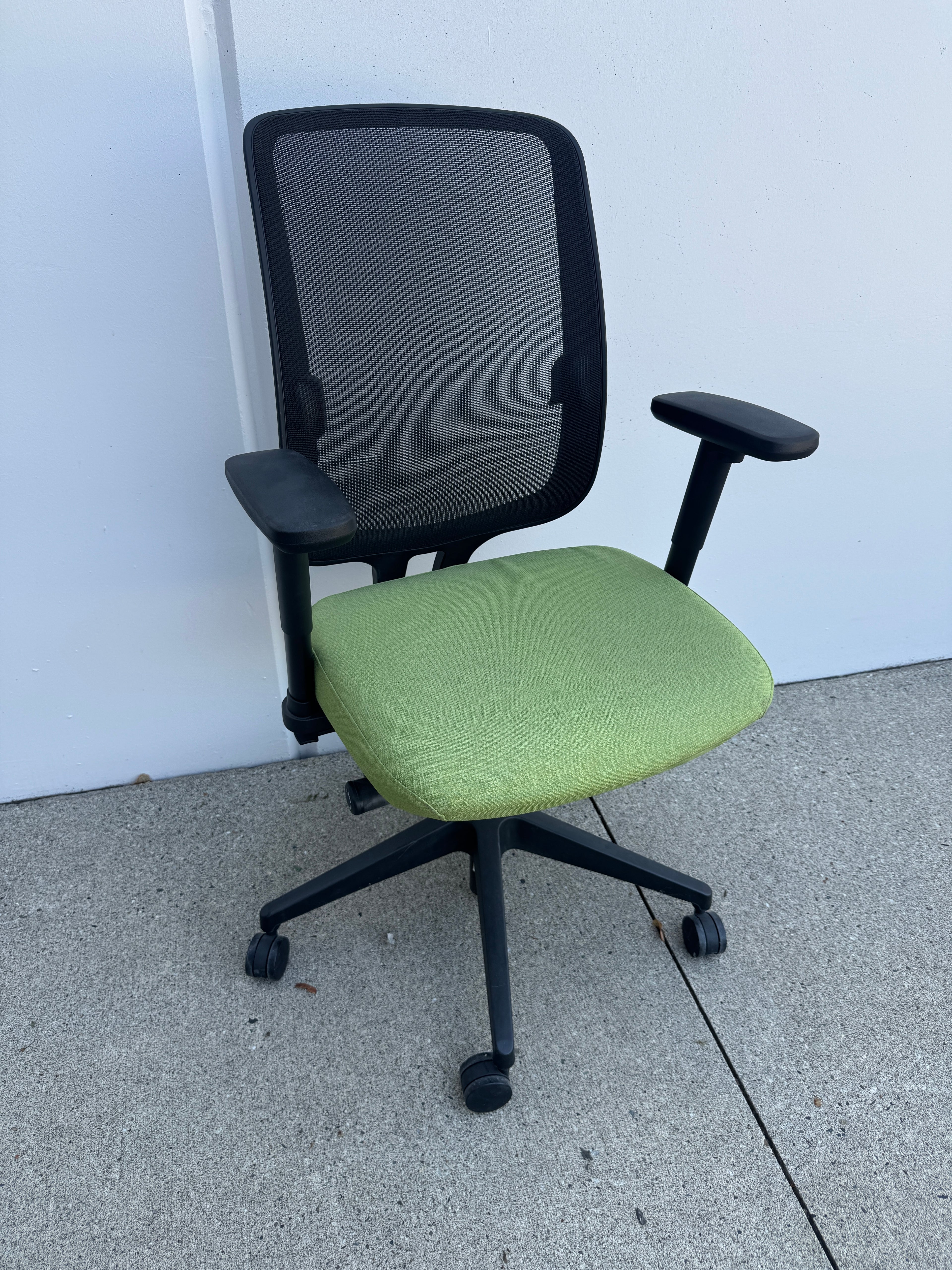 Allsteel Access Mesh Ergonomic Task Chair