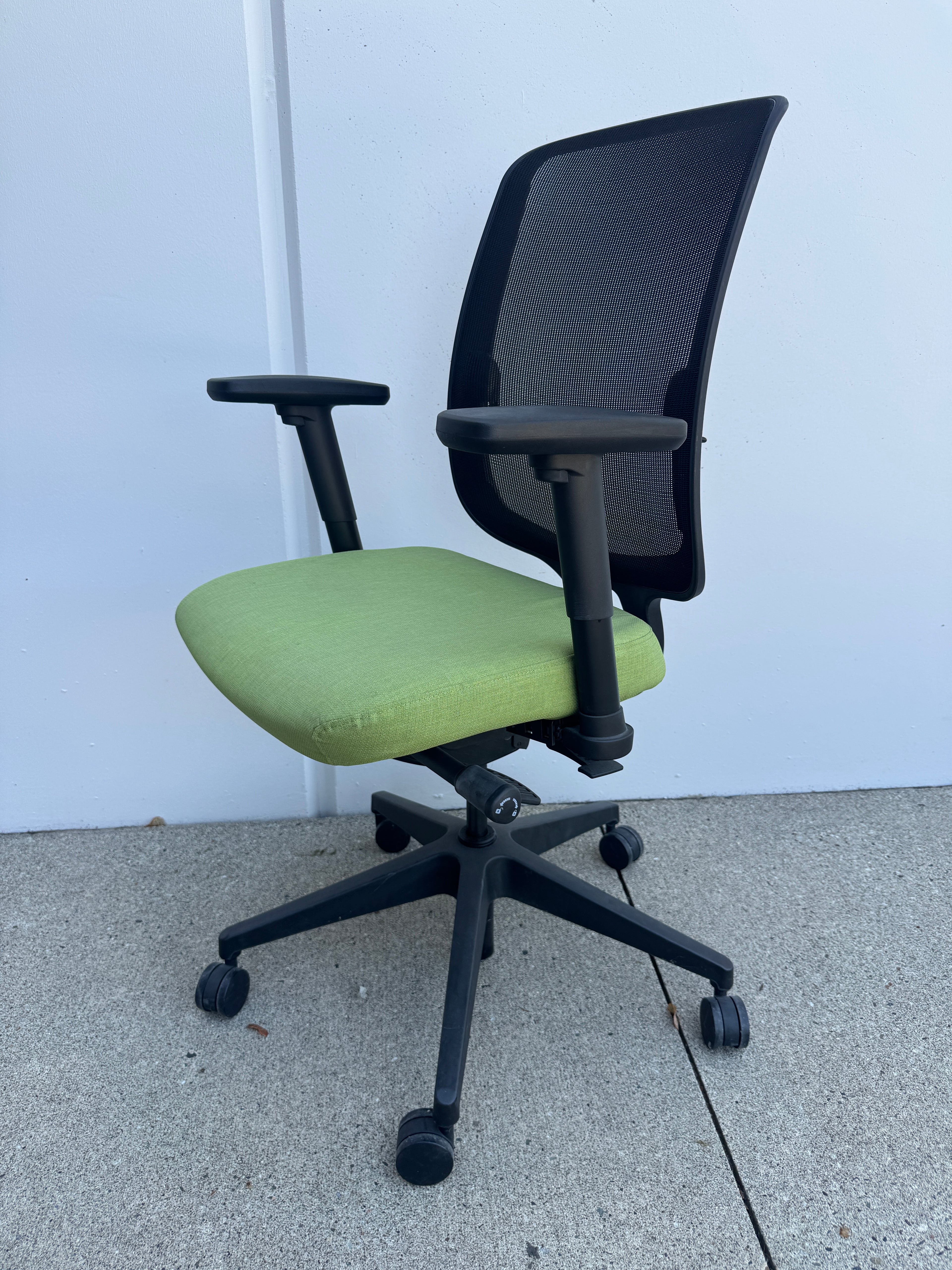 Allsteel Access Mesh Ergonomic Task Chair