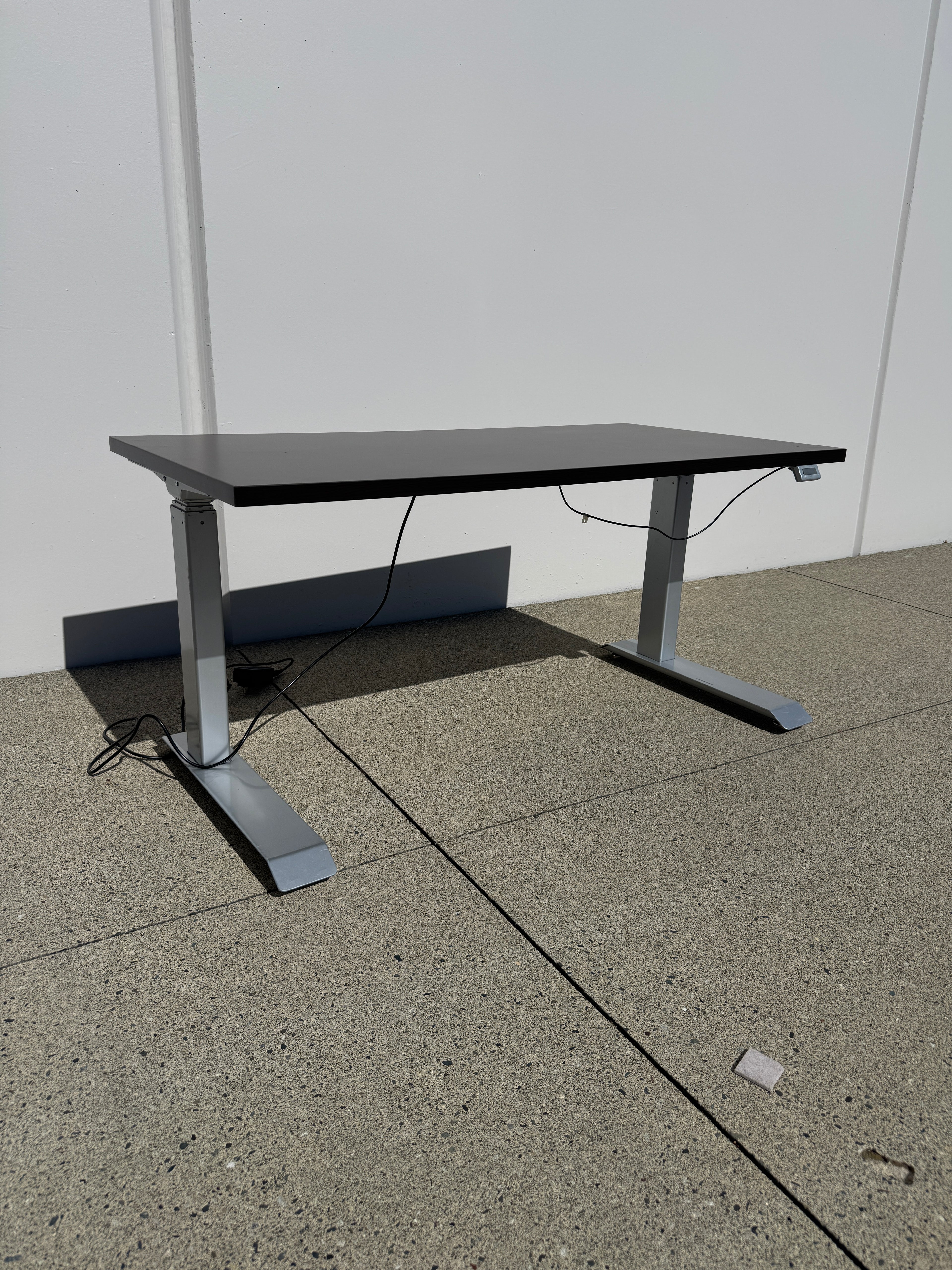 Workrite 48x24 Sit-Stand Desk w/ Upgraded Top