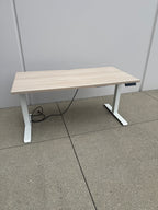 Steelcase AMQ Electric Sit-Stand Desk – 60" x 30" | Optional Privacy Panel
