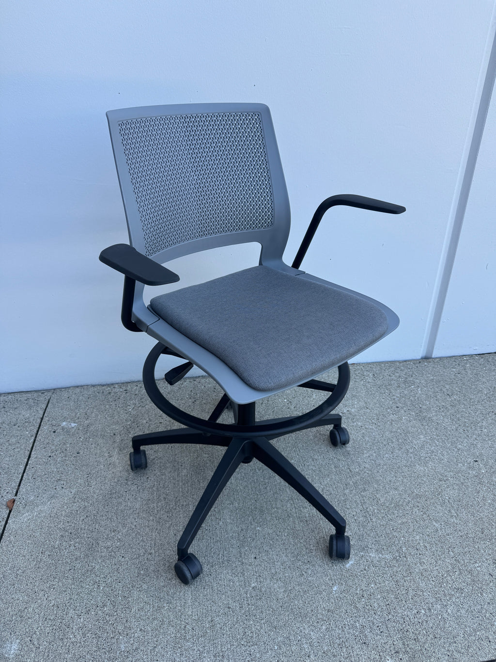 SitOnIt Seating Lumin Adjustable Task Stools
