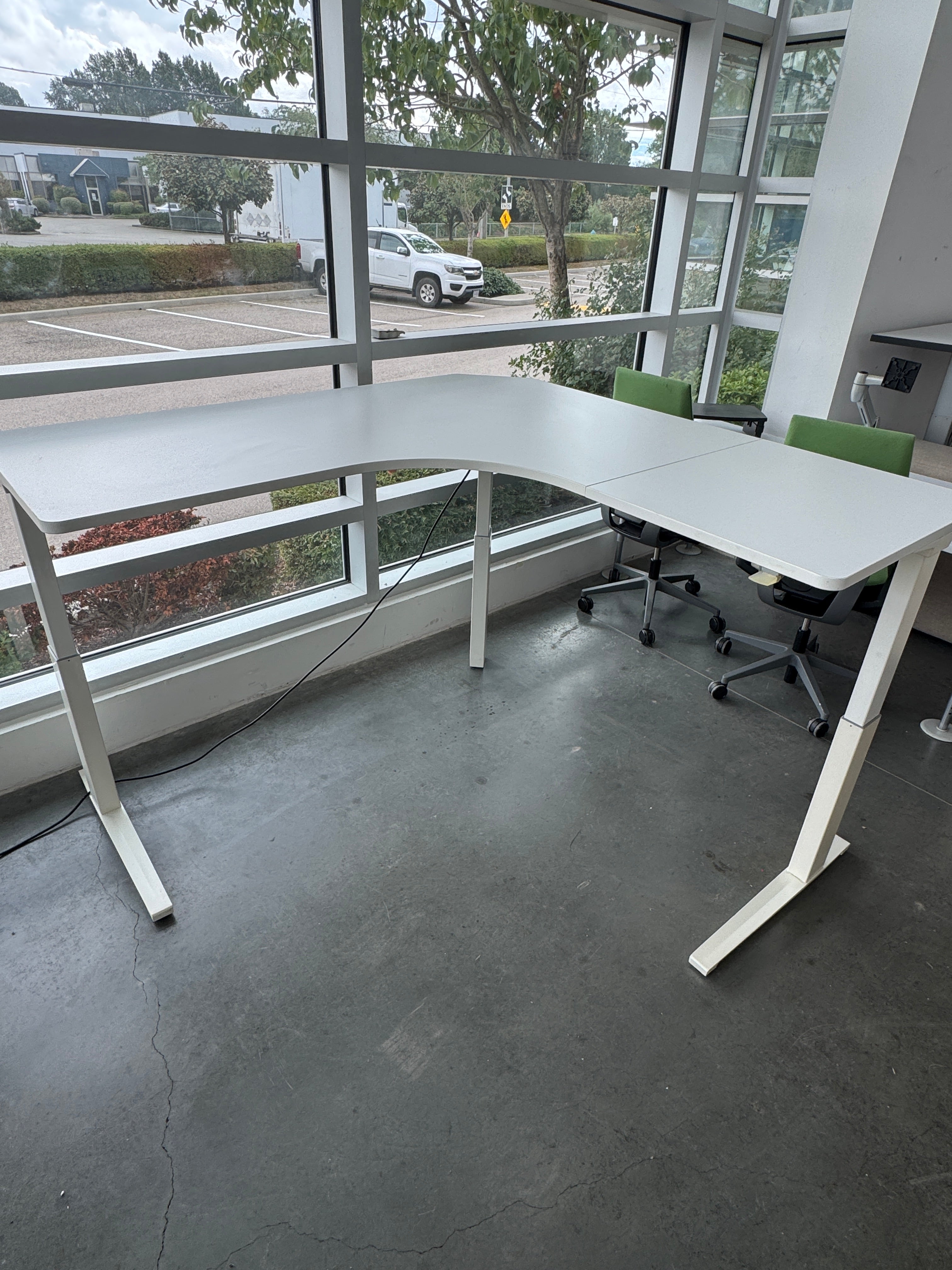 Herman Miller Renew Electric Height Adjustable L-Shaped Desk