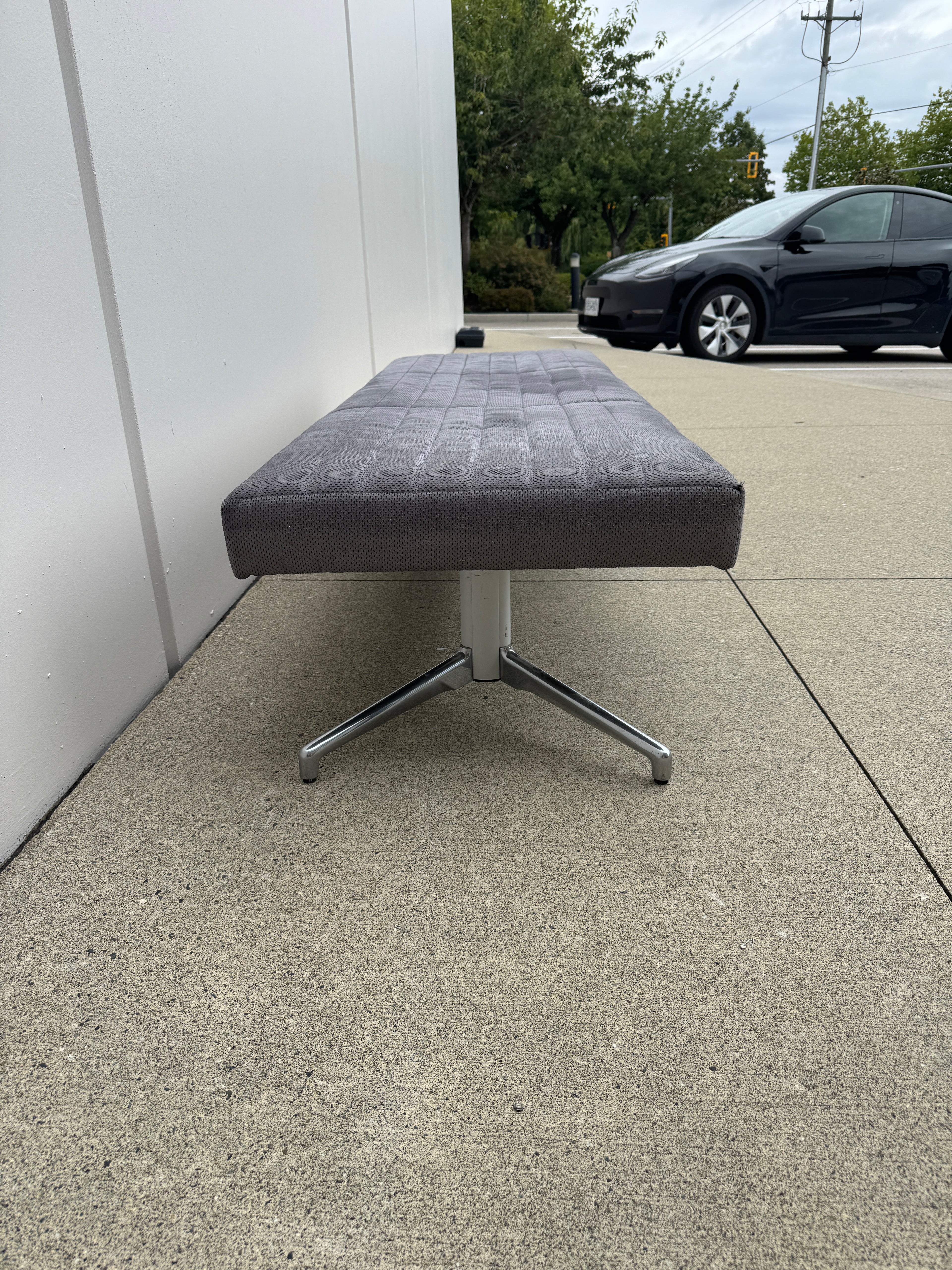 Tuohy(Haworth) Commercial Reception Bench – 72"