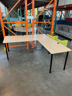 6' x 6' L-Shaped Office Desk – Light Wood Finish