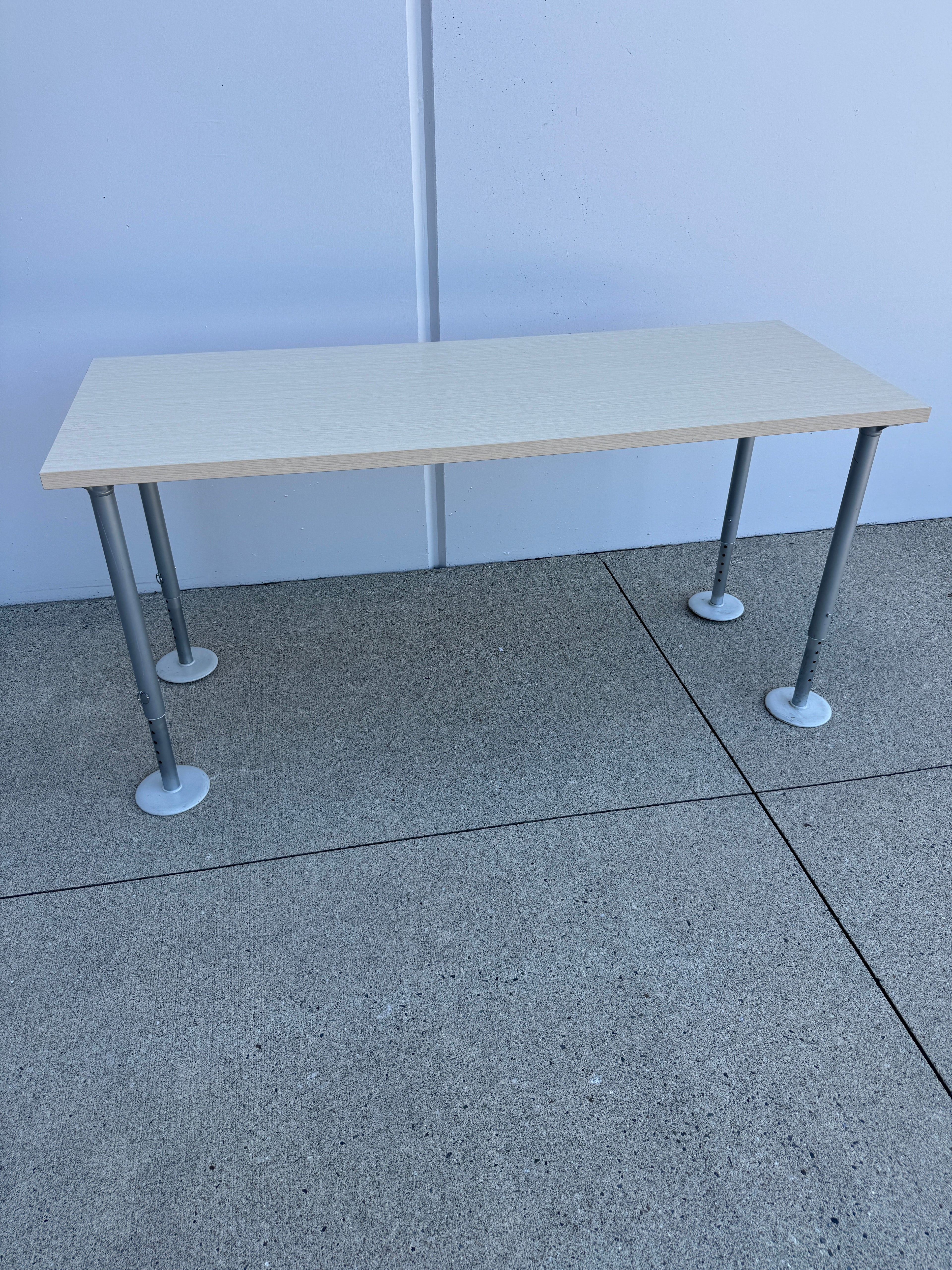 Herman Miller Manual Height Adjustable Desk
