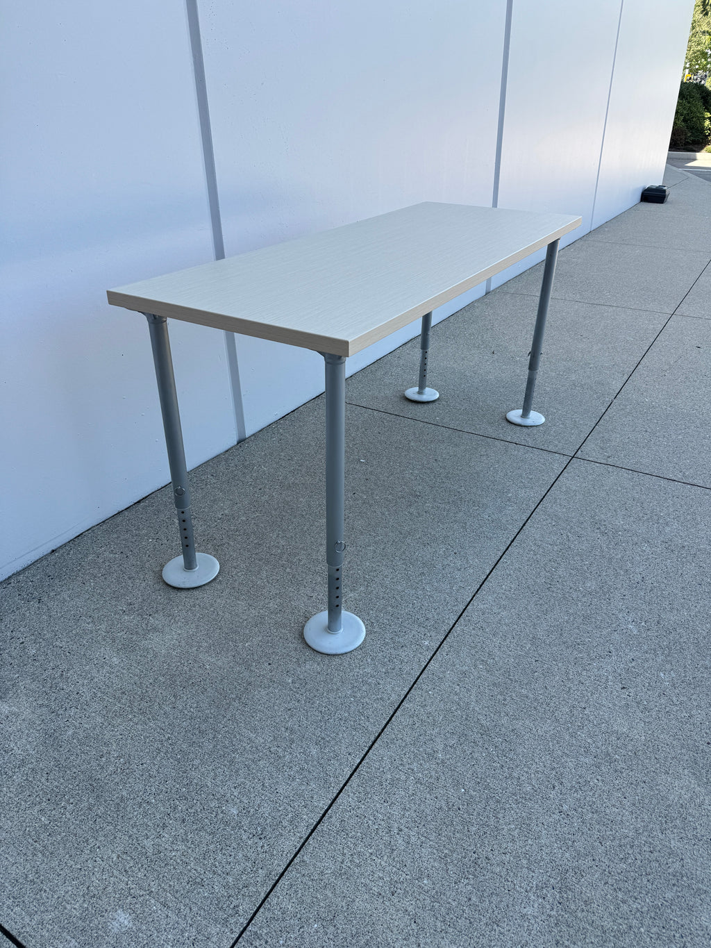 Herman Miller Manual Height Adjustable Desk