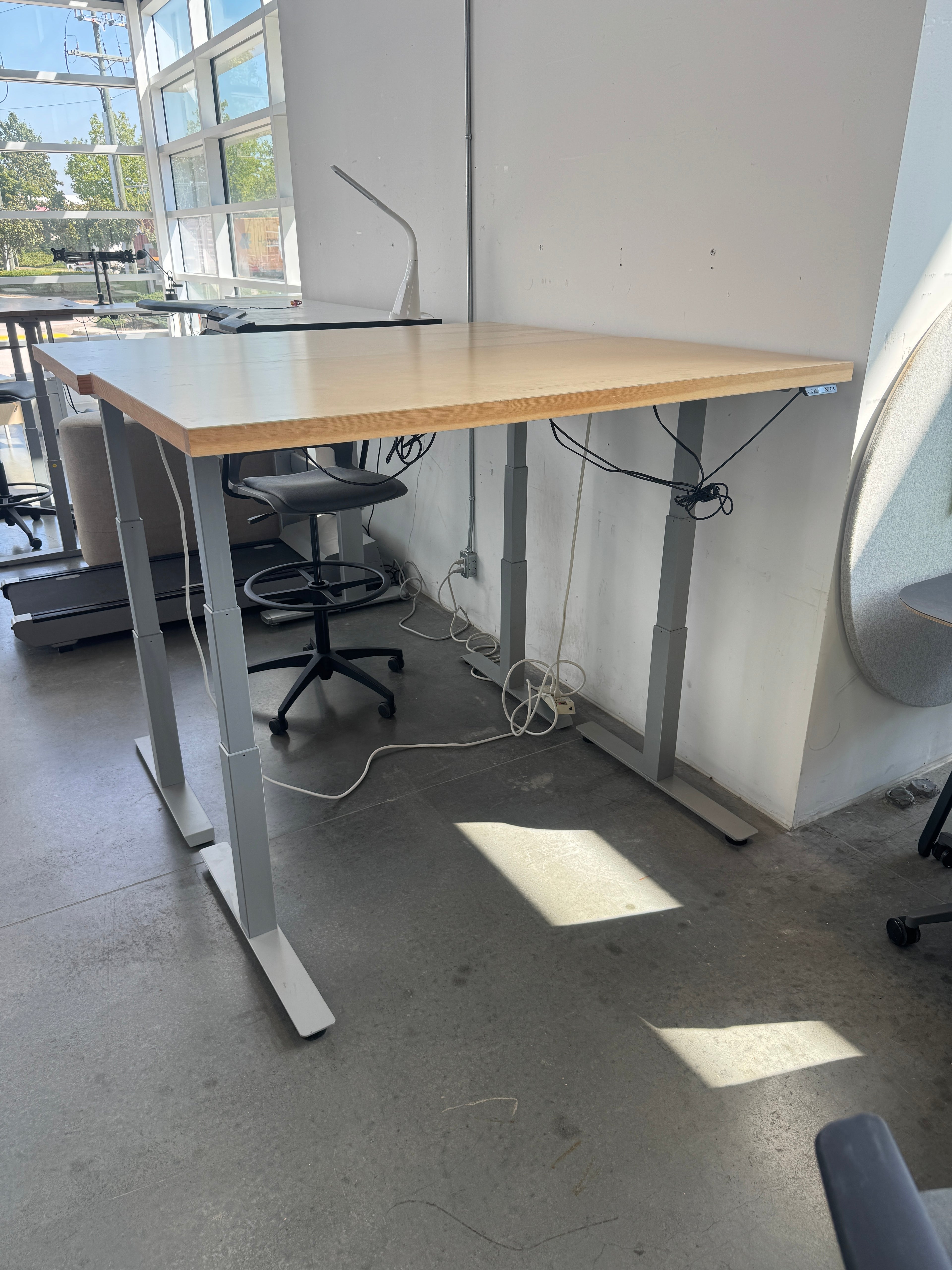 Choices Electric Height Adjustable Desk