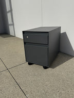 Steelcase 2-Drawer Locking Mobile Pedestal