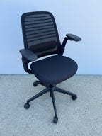 Steelcase Series 1 Ergonomic Task Chair – Like New