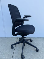 Steelcase Series 1 Ergonomic Task Chair – Like New
