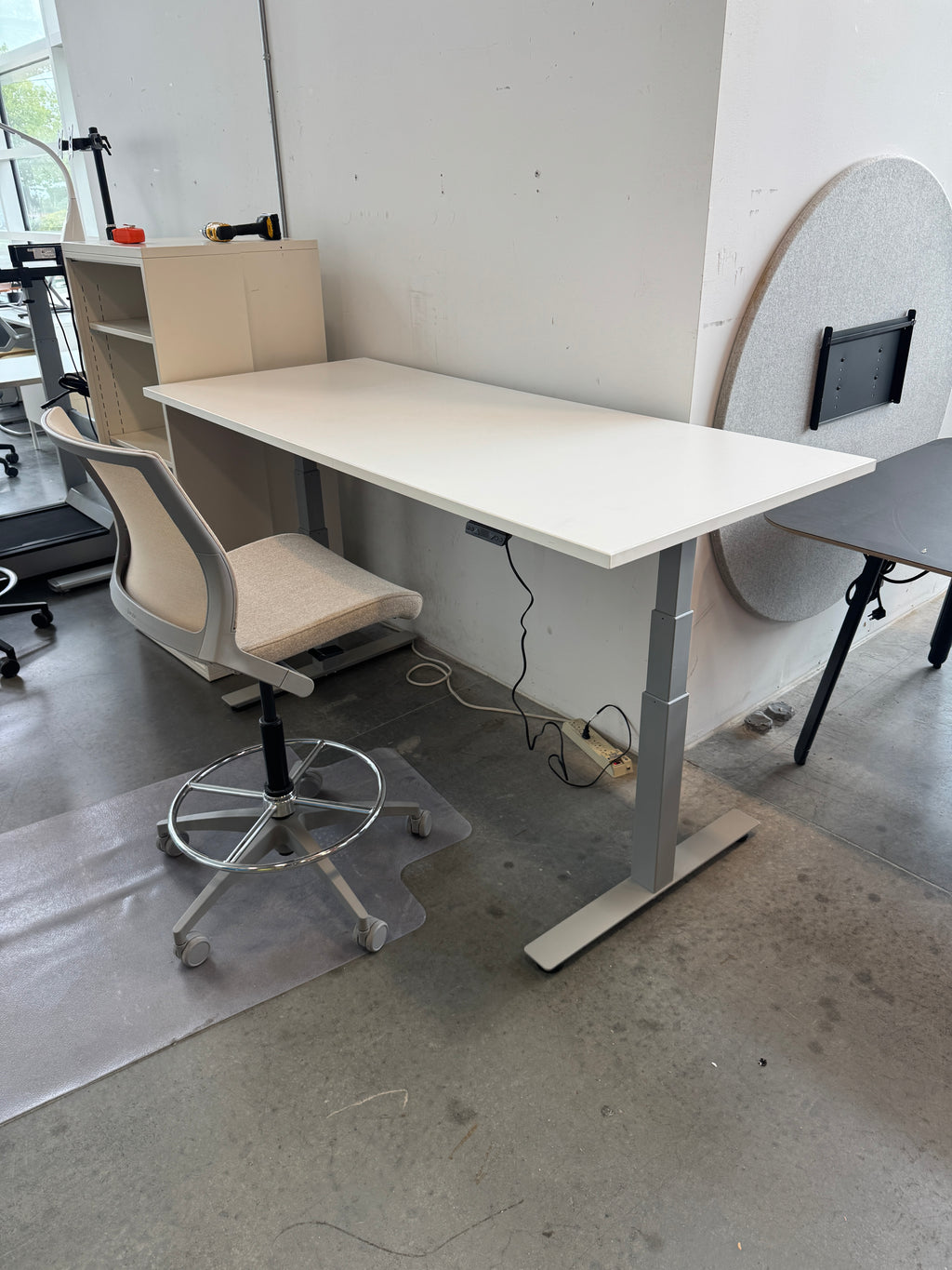 Steelcase AMQ Electric Height Adjustable Desk