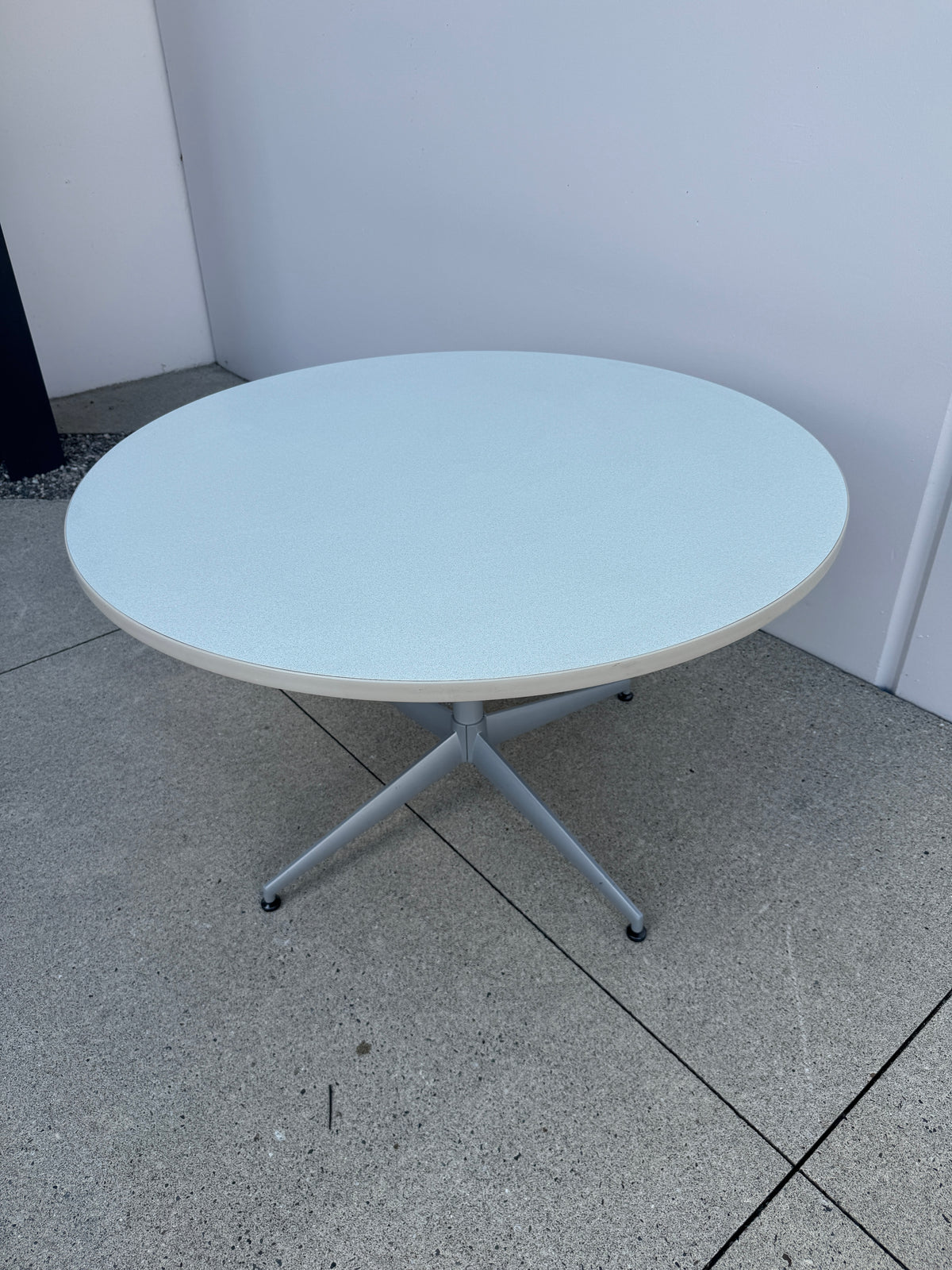 Teknion 48” Round Meeting Table