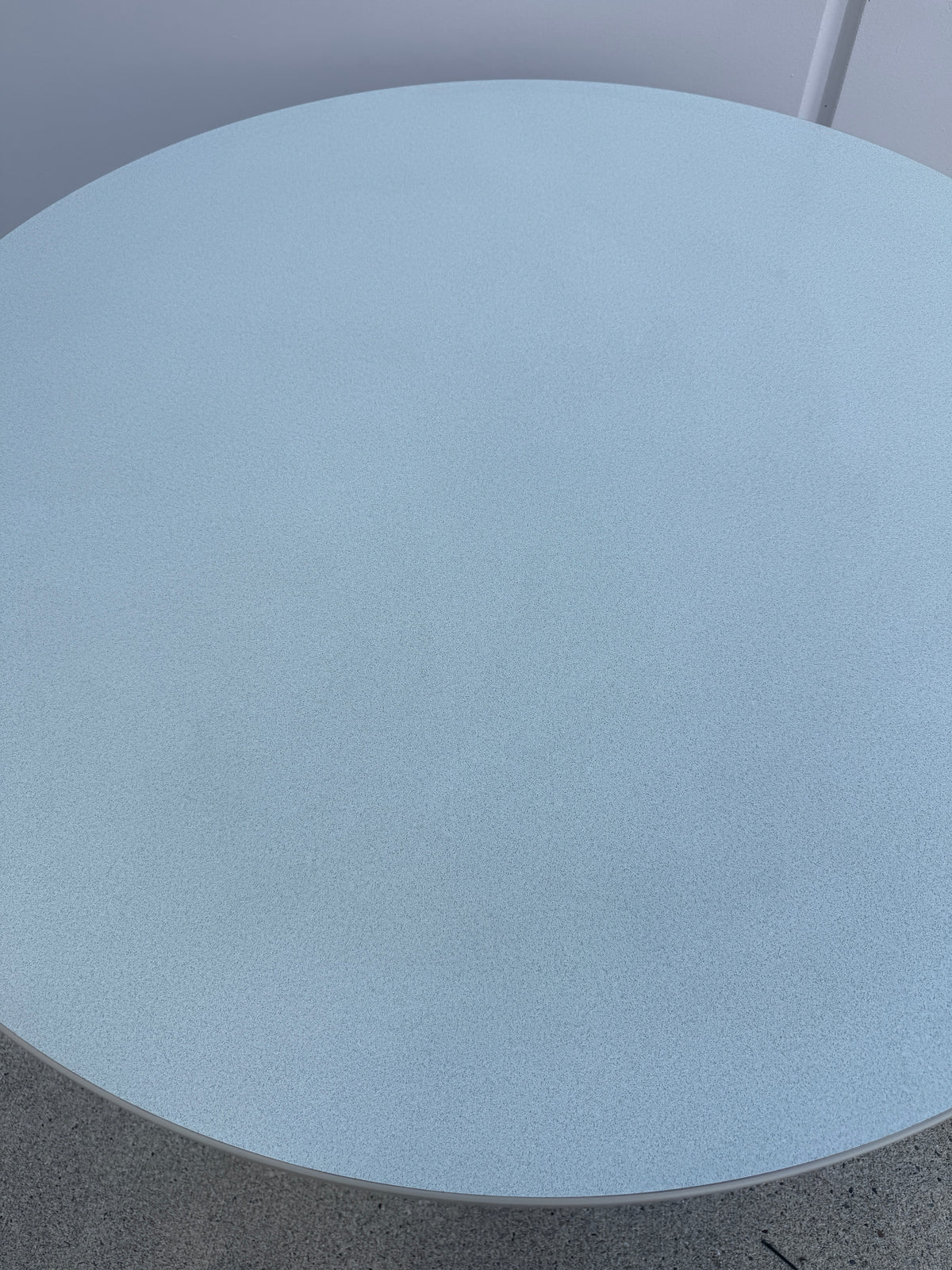 Teknion 48” Round Meeting Table