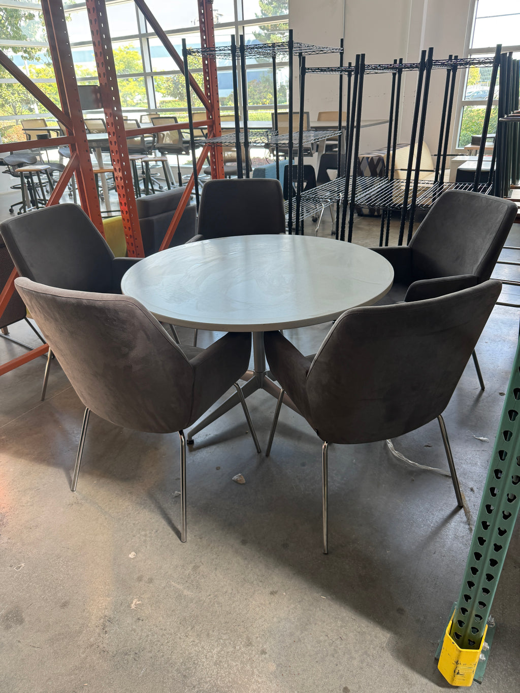 Teknion 48” Round Meeting Table