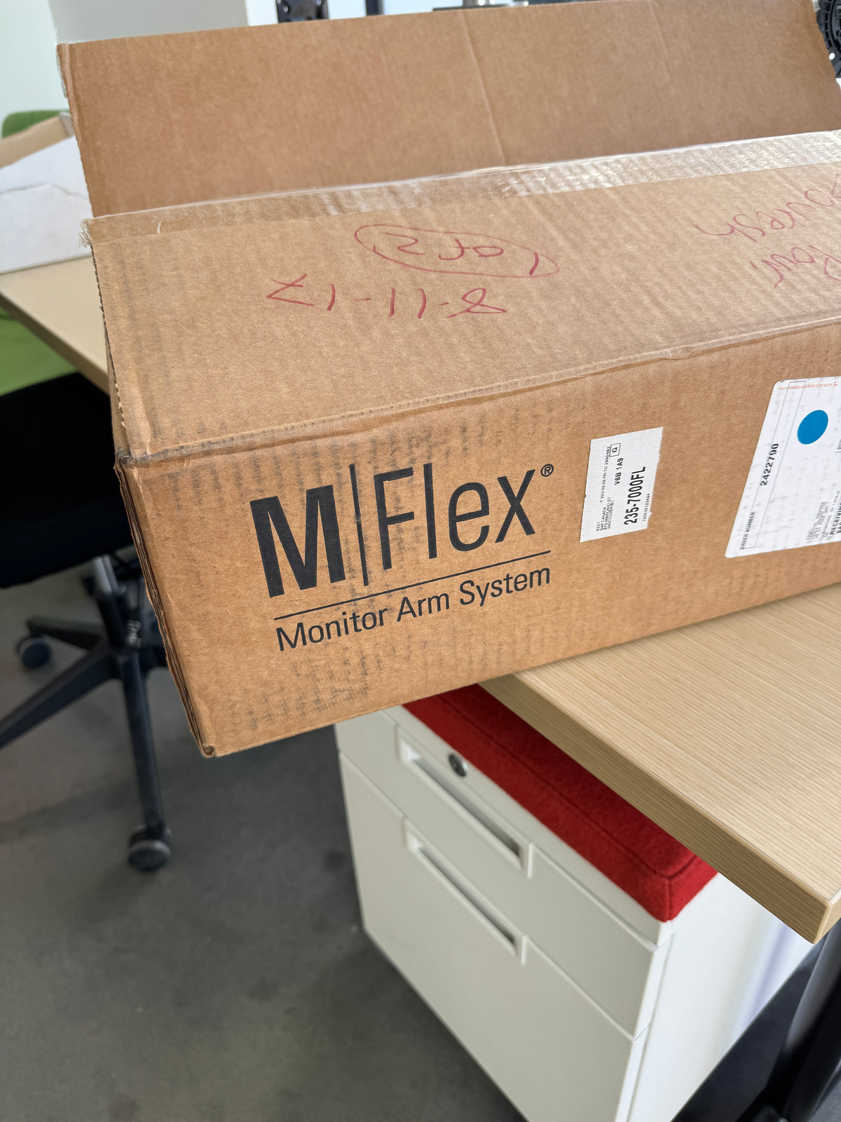 Humanscale M/Flex Dual Monitor Arm – New in Box