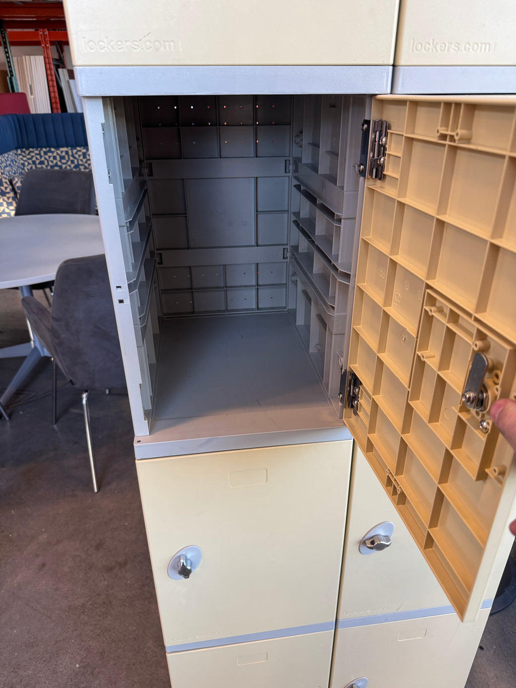 Plastic 8 Door Locker - Lockers.com