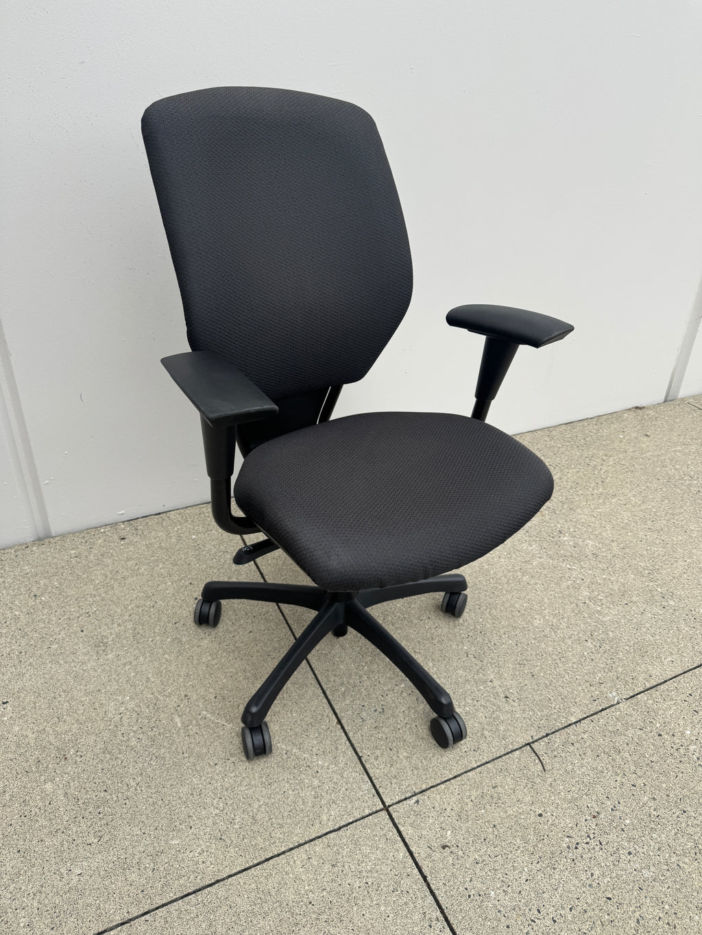 HON Resolution 6212 Ergonomic Office Chair