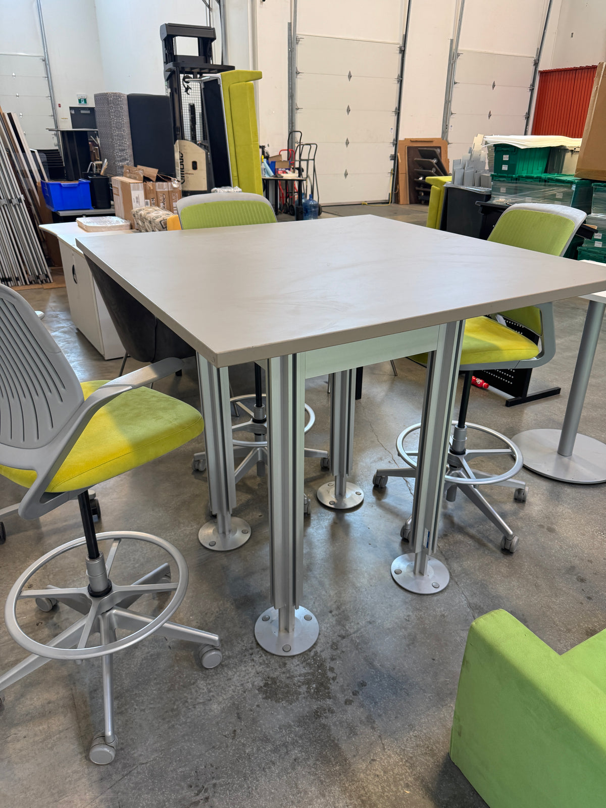 Steelcase Standing-Height Collaboration Table – 48" x 48"