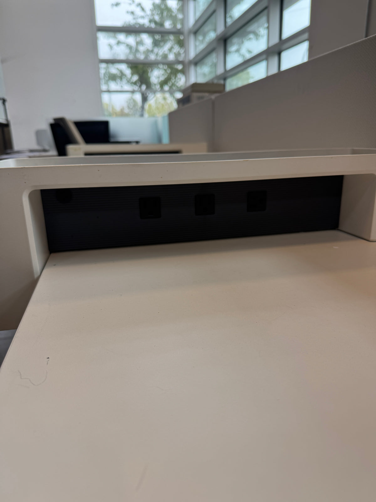 Steelcase SOTO II Powered Launch Pad – Desk Power & Storage Organizer