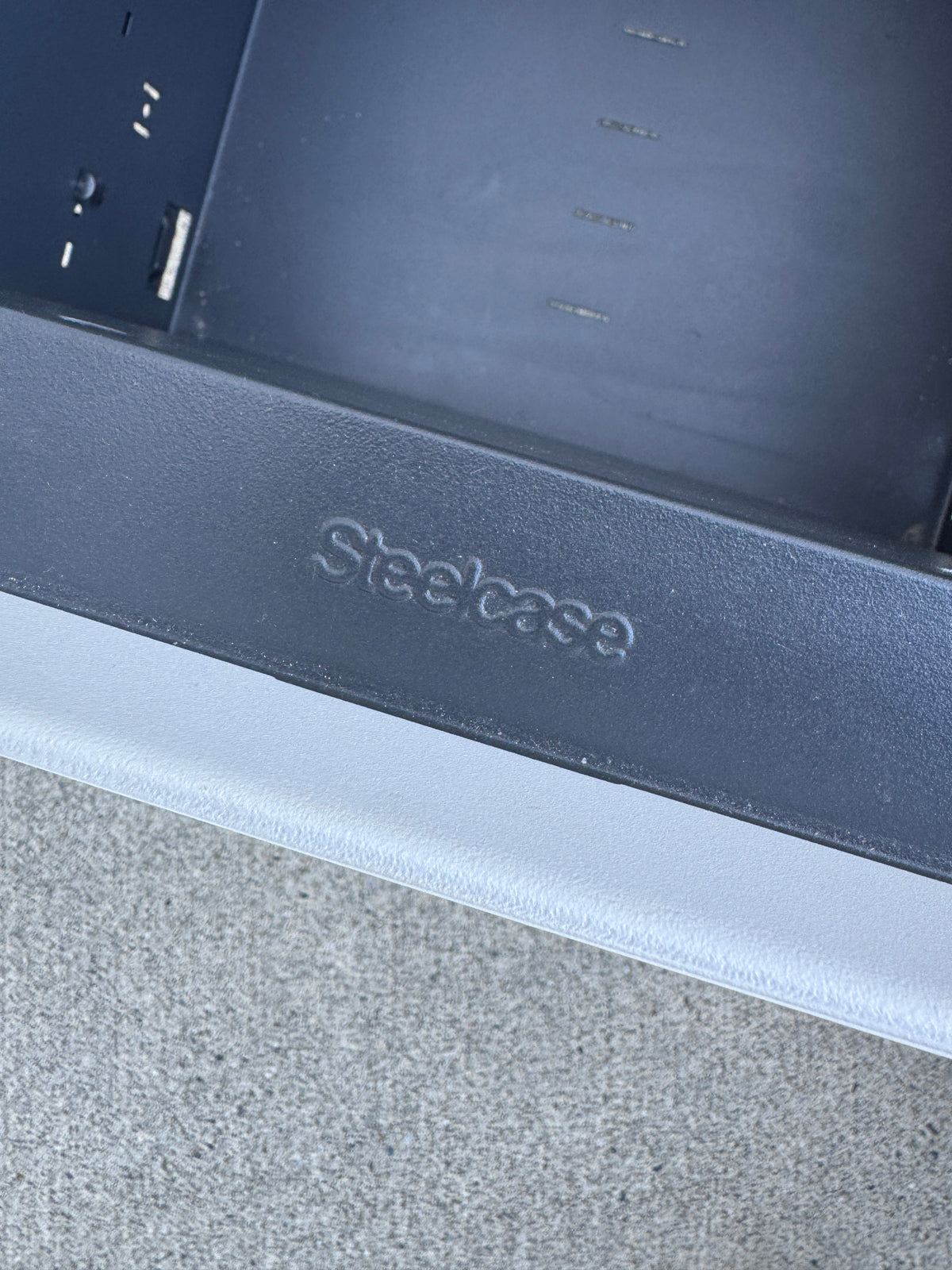 Steelcase Mobile Pedestal – Locking 2-Drawer