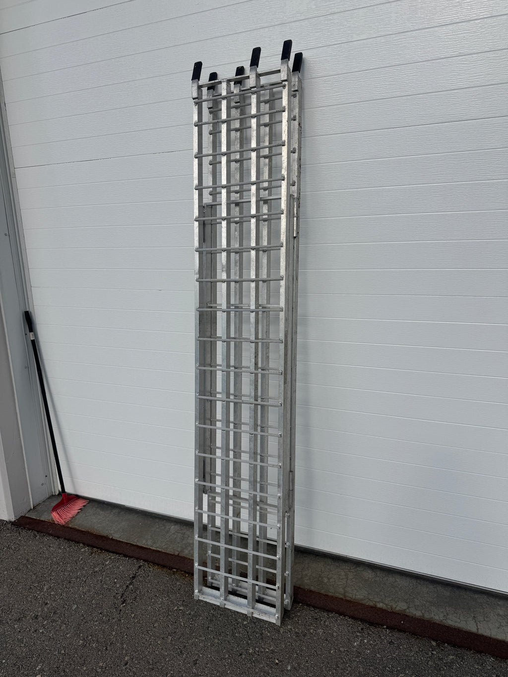 Folding Aluminum ATV / Equipment Loading Ramps